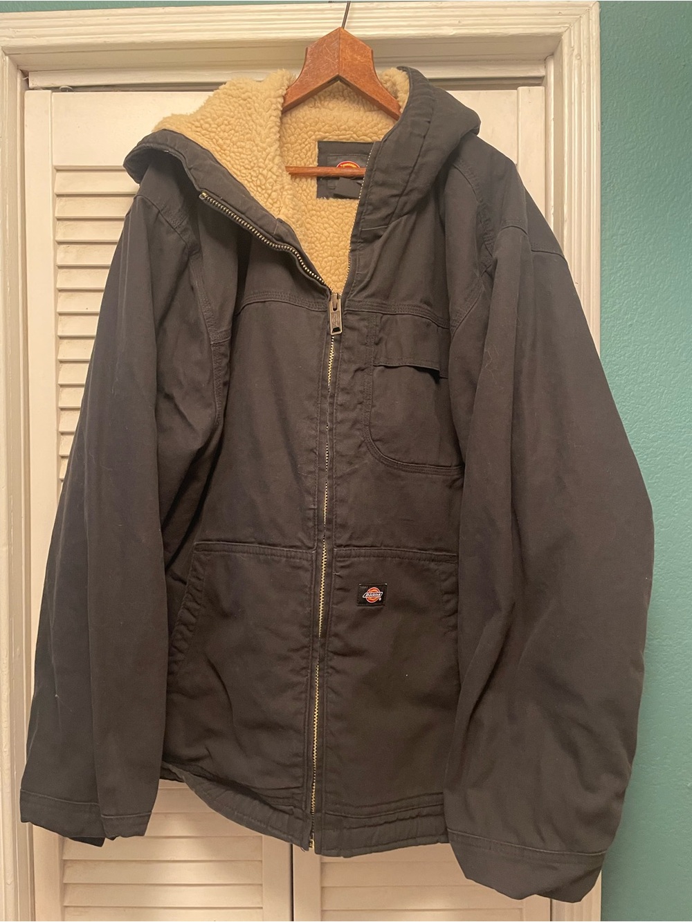 Dickies Black Hooded Jacket with Cream Sherpa Lining